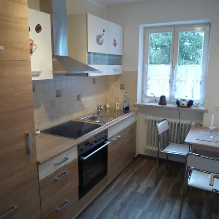 Straubis Hexenhaeuschen Апартаменты *